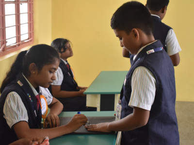School Election - photo 3