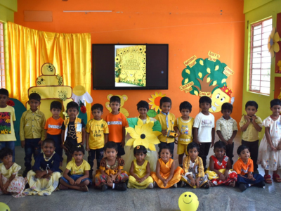 Yellow Day Celebration - photo 3