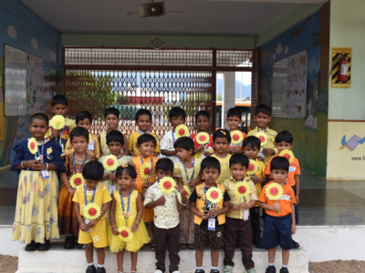 Yellow Day Celebration - photo 8